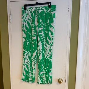 Lilly Pulitzer Green and White Leaf Print Pants
